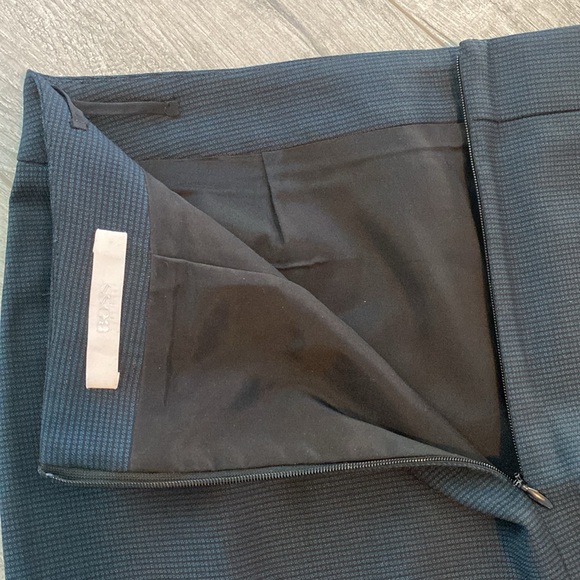 Emerald Houndstooth Hugo Boss Skirt - Picture 4 of 7